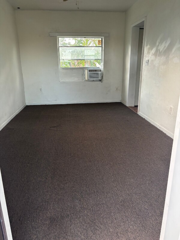 11401 Bailes Rd-Unit -11 in Miami, FL - Building Photo - Building Photo