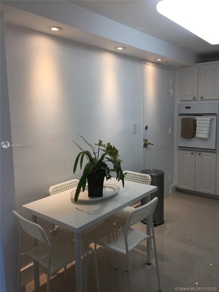 property at 3901 S Ocean Dr