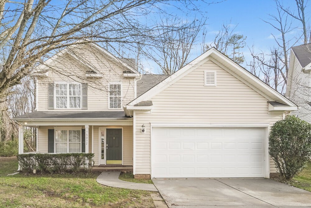 6032 Patricia Ryan Dr in Charlotte, NC - Foto de edificio