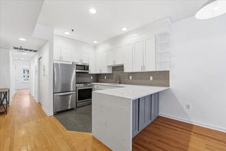 502 Jefferson St in Hoboken, NJ - Building Photo - Building Photo