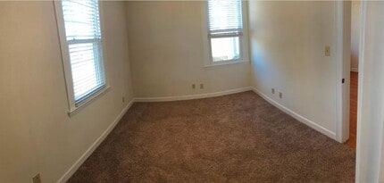 308 N Green St, Unit 7 in Morganton, NC - Building Photo - Building Photo