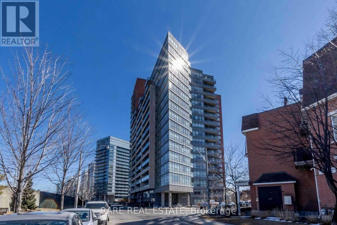 38-1438 Joe Shuster Way in Toronto, ON - Building Photo