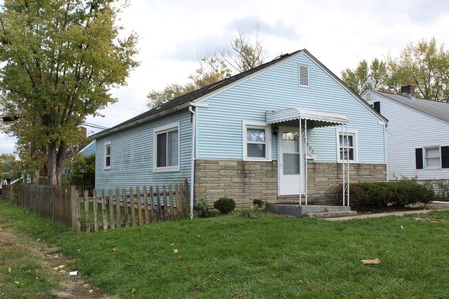 3302 Karl Rd in Columbus, OH - Building Photo - Building Photo