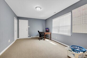 1048 Lakepointe St in Grosse Pointe Park, MI - Building Photo - Building Photo
