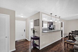 7464 Old Kings Rd S in Jacksonville, FL - Foto de edificio - Building Photo