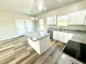 3415 Henderson St in Greenville, TX - Building Photo - Building Photo