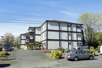 Jukela Apartments in Shoreline, WA - Building Photo - Building Photo