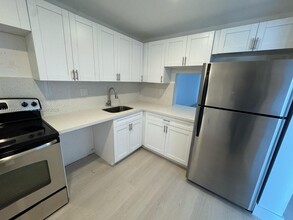 7960 N Colony Cir in Tamarac, FL - Building Photo - Building Photo