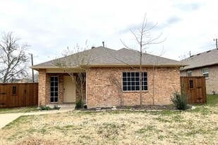 304 Ross in Rockwall, TX - Building Photo