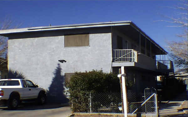 1813 Harding St in North Las Vegas, NV - Building Photo - Building Photo