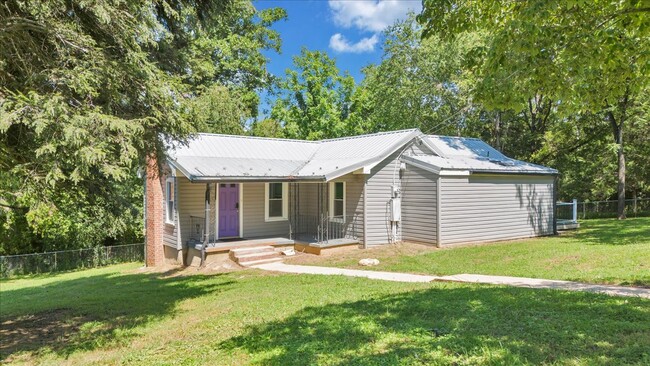 property at 1222 The Great Rd