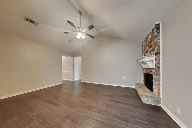 29603 Loddington St in Spring, TX - Building Photo - Building Photo