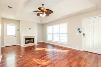 707 Judge Mason Way in La Vergne, TN - Building Photo - Building Photo