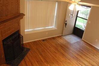 9610 W Chatfield Ave in Littleton, CO - Building Photo - Building Photo