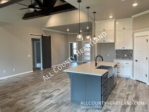 3512 Tahoe Dr in Moore, OK - Building Photo - Building Photo