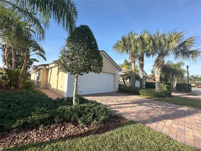 12108 Tripletail Ln in Orlando, FL - Building Photo - Building Photo