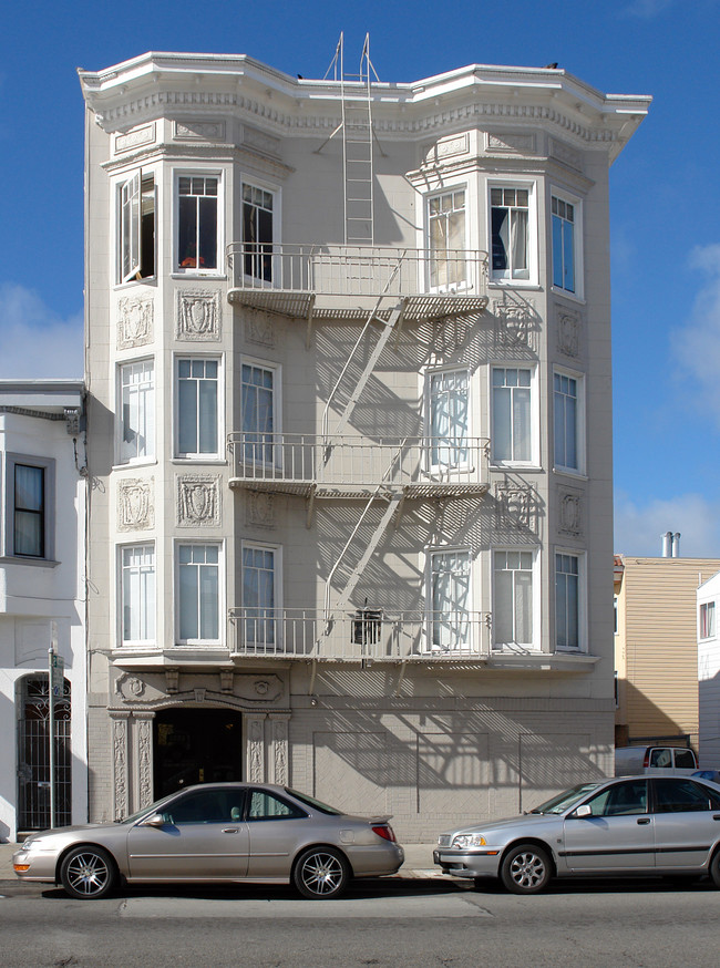 3225 Laguna St in San Francisco, CA - Building Photo - Building Photo