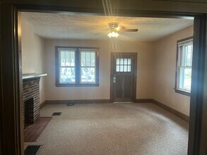 225 E Allen St, Unit 225 East Allen Street in Lancaster, OH - Foto de edificio - Building Photo