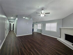 3647 Diamond Cir in Decatur, GA - Building Photo - Building Photo