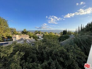23500 Northfield Ct in Santa Clarita, CA - Building Photo - Building Photo