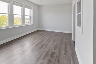 1608 W Sherwin Ave in Chicago, IL - Building Photo - Building Photo