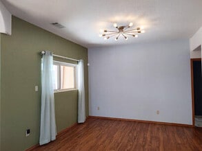 5 Ocotillo Way in Placitas, NM - Building Photo - Building Photo