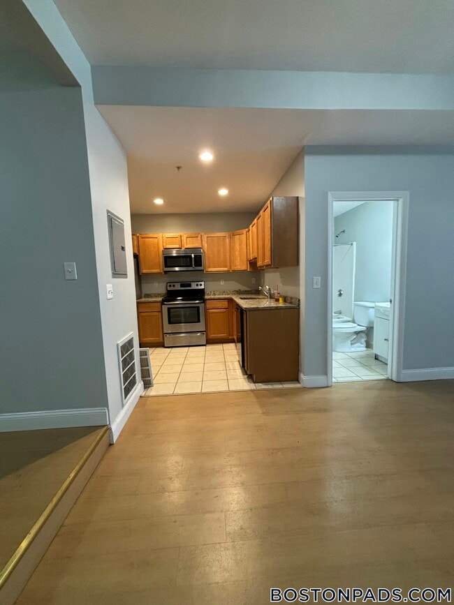 26 Portland St, Unit 147