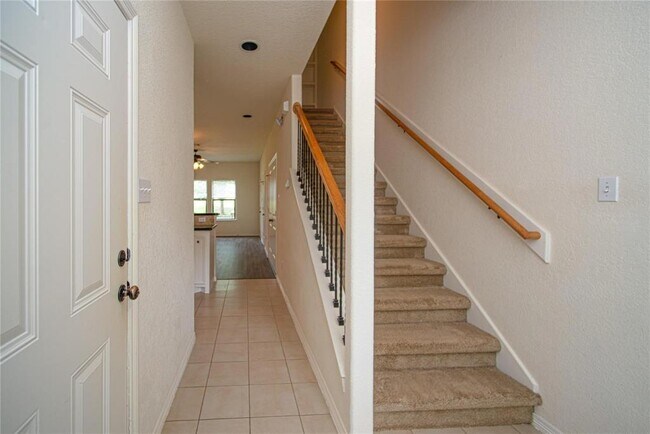1426 April Villas in Montgomery, TX - Building Photo - Building Photo