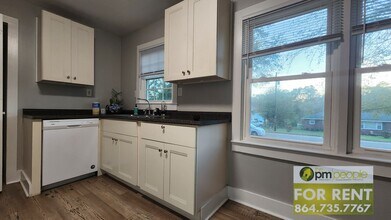 2 Pineview Dr in Liberty, SC - Building Photo - Building Photo