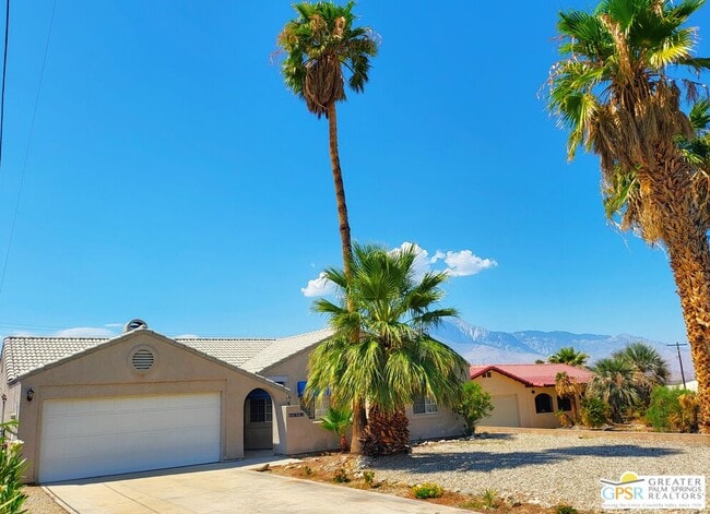 66365 Cactus Dr in Desert Hot Springs, CA - Building Photo - Building Photo