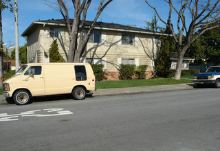 1203 W Mckinley Ave in Sunnyvale, CA - Building Photo - Building Photo