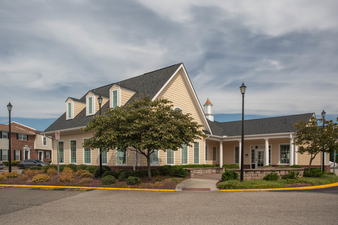 The Landing at Oyster Point in Newport News, VA - Building Photo