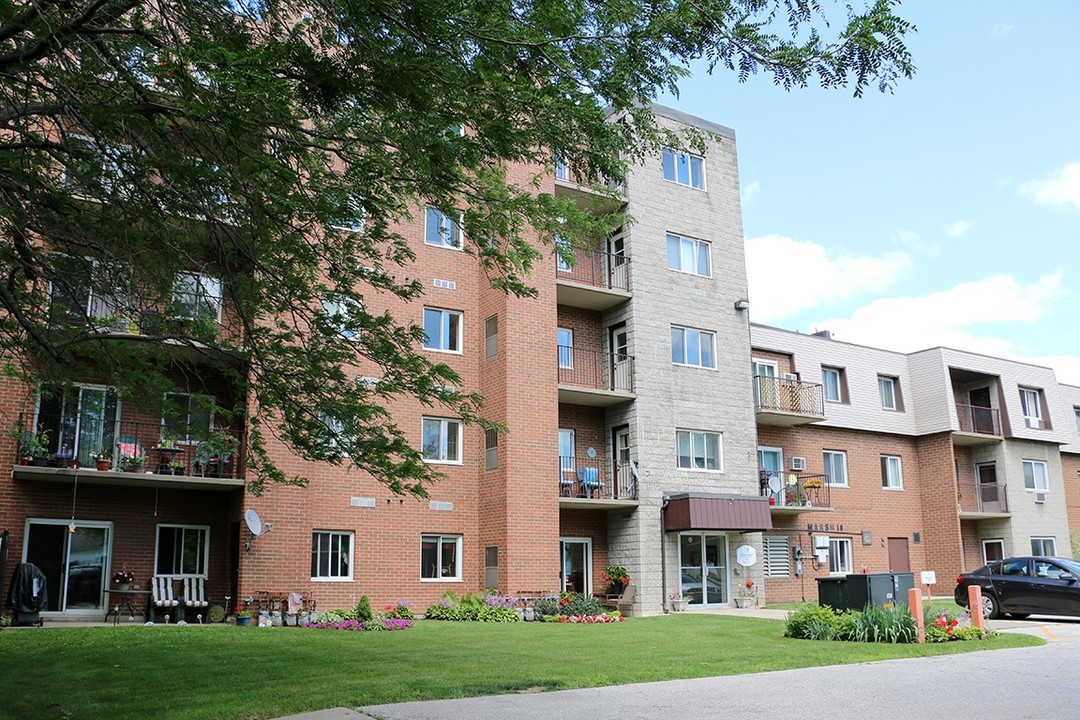 Marsh Street Apartments in Chatham-Kent, ON - Building Photo