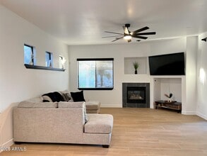 18663 W Sunrise Dr in Goodyear, AZ - Foto de edificio - Building Photo