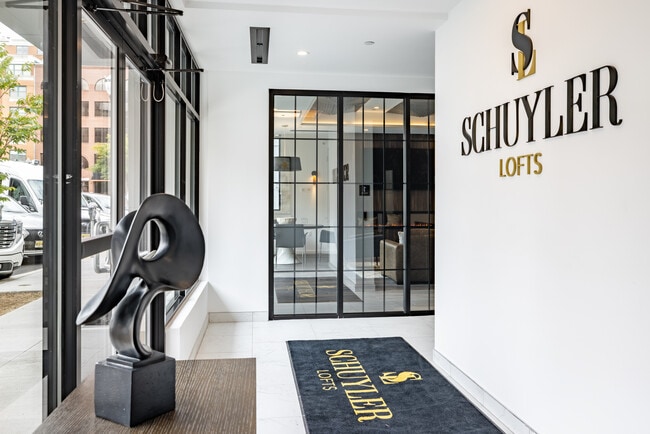 Schuyler Lofts in Morristown, NJ - Building Photo - Lobby