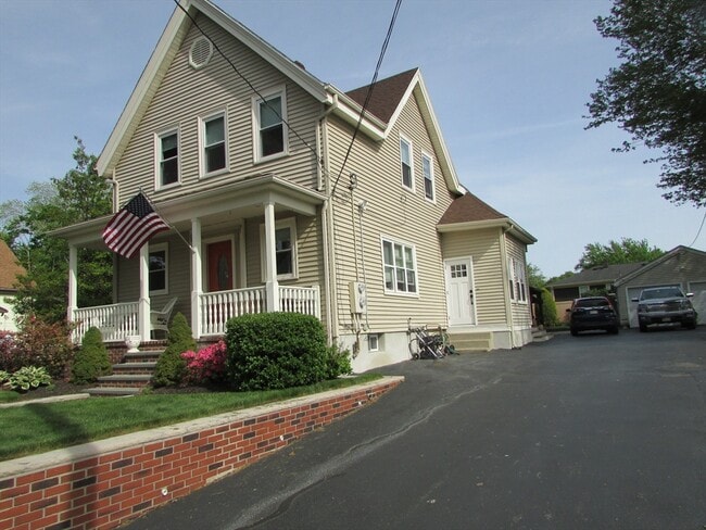 property at 1038 Somerset Ave