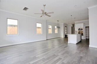 513 W Bell St in Houston, TX - Building Photo - Building Photo