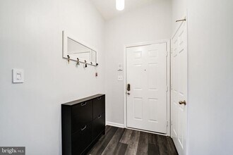 7510 Ashby Ln in Alexandria, VA - Building Photo - Building Photo