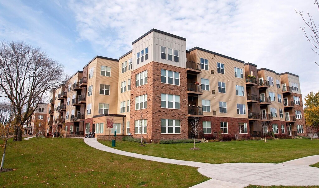 The Cavanagh Apartments Crystal, MN Apartments For Rent
