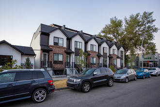 1502B 10 Av SE in Calgary, AB - Building Photo - Building Photo