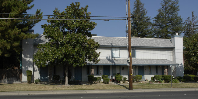 1491-1499 Determine Dr in Atwater, CA - Building Photo - Building Photo