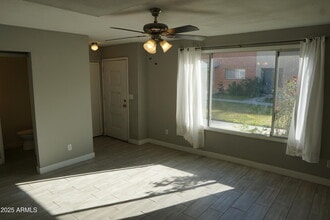 4501 S Mill Ave in Tempe, AZ - Building Photo - Building Photo