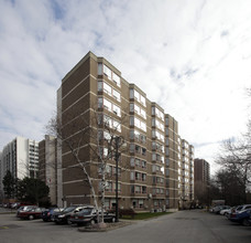 Oakville Senior Citizens Residence in Oakville, ON - Building Photo - Building Photo