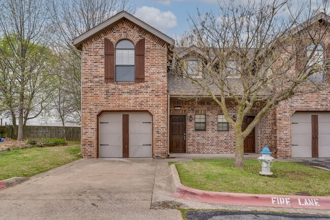 4077 Glenstone Terrace