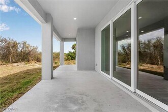 321 Neighborly Rd in La Belle, FL - Building Photo - Building Photo