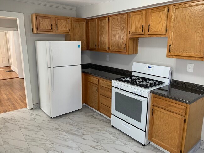 22 Greylock Rd, Unit 1