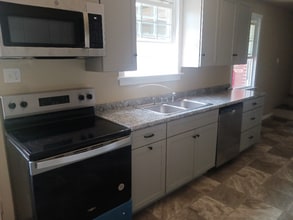2640 Lincoln Hwy E in Ronks, PA - Building Photo - Building Photo