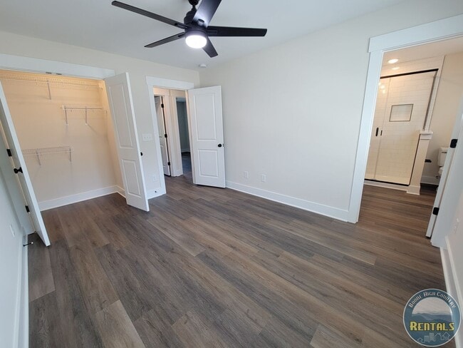 Hampton Estates Townhomes in Boone, NC - Building Photo - Building Photo