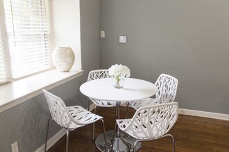 11362 Homedale St in Los Angeles, CA - Building Photo - Building Photo