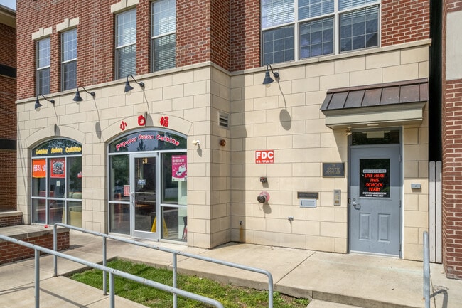 18-20 S Poplar St in Oxford, OH - Building Photo - Building Photo